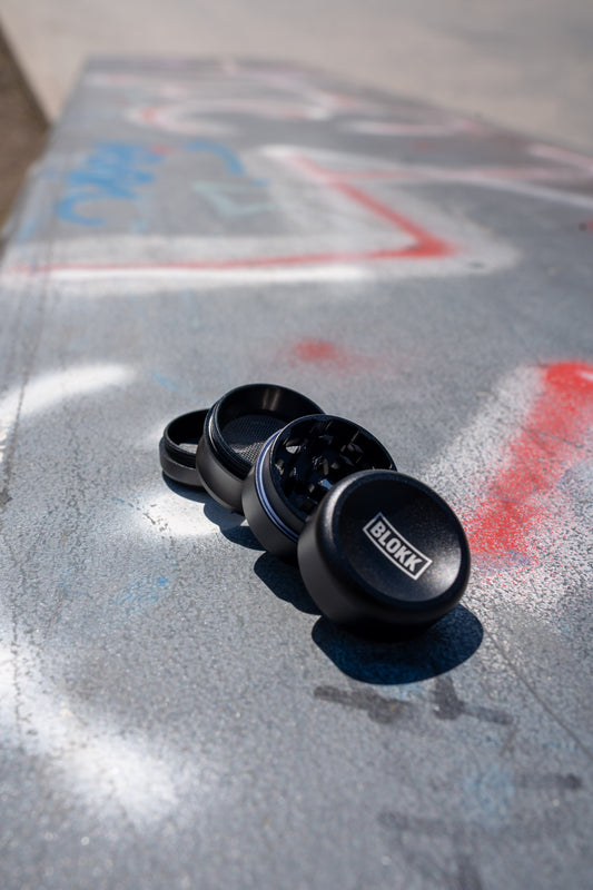 BLOKK GRND GO – Der mobile Grinder 2025 | BLOKK x NV Grinder