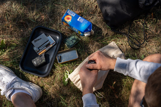 Warum Ordnung dein Setup besser macht – Cases, Dosen & Co.